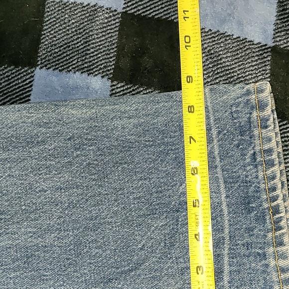 Vintage. CHIC by H.I.S. Jeans. Slight Flare. Zipper-fly. Women's size 6/7 - Picture 3 of 15